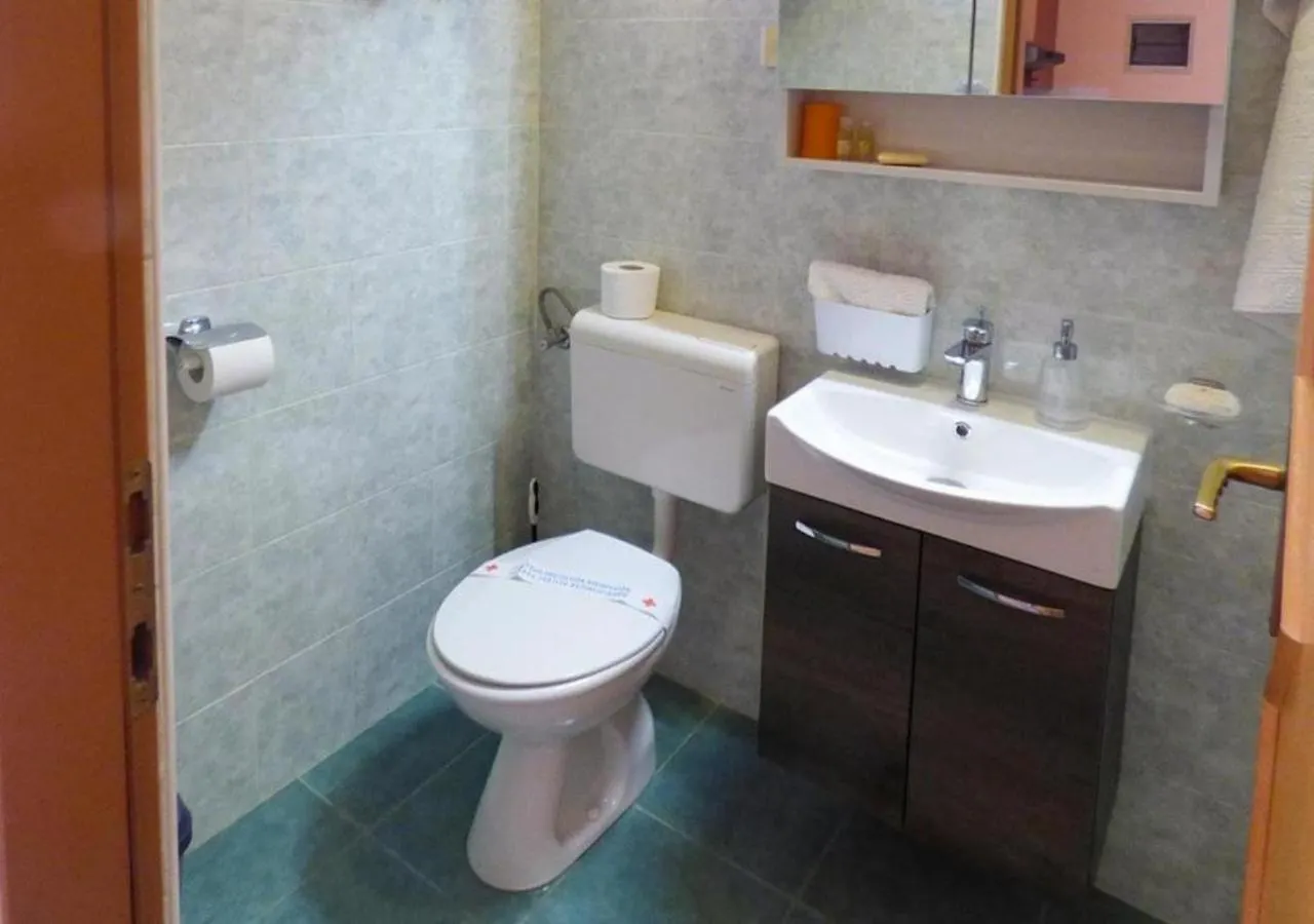 Adria Vrsar Apartment 0*,