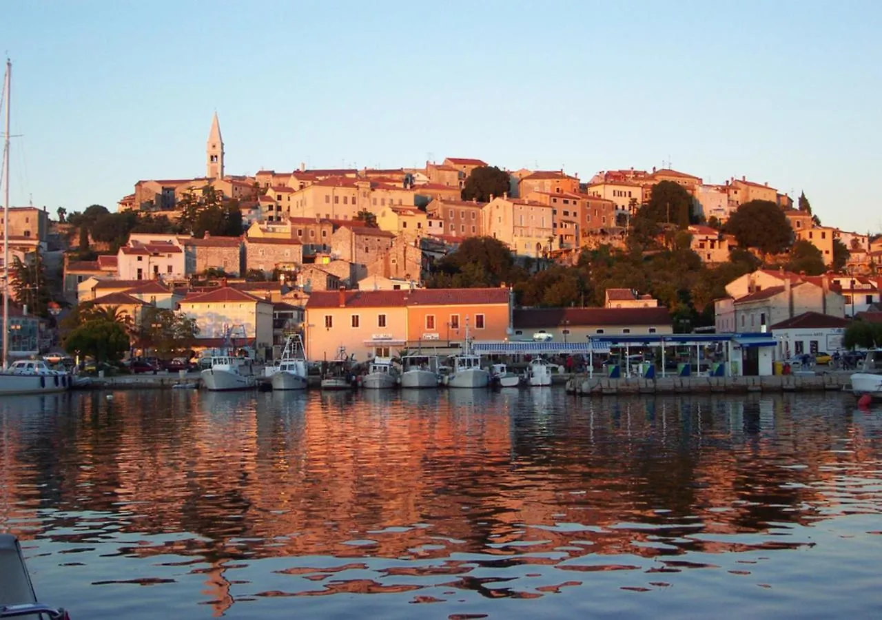 Adria Vrsar Apartment